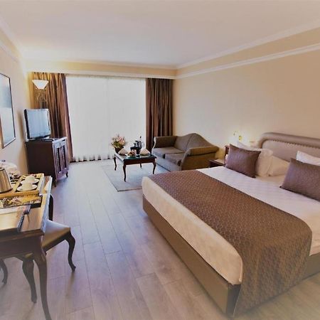 Moda Mour Hotel Истанбул Екстериор снимка